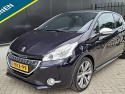 Blauw, metallic lak Gebruikt 2013 Peugeot 208 Hatchback | € 7.250 (Eerlijke prijs)