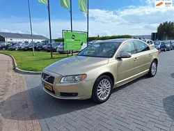 Geel Gebruikt 2007 Volvo S80 Summum Sedan | € 4.499 (Eerlijke prijs)