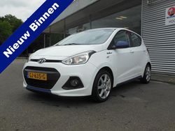 Wit Gebruikt 2015 Hyundai i10 Comfort Hatchback | € 7.750 (Iets duurder)