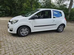Wit Gebruikt 2012 Renault Twingo Authentique Hatchback | € 2.250