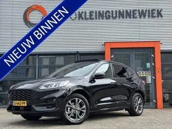 Zwart Gebruikt 2023 Ford Kuga ST-Line SUV | € 31.950 (Eerlijke prijs)
