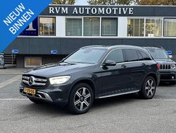 Grijs Gebruikt 2020 Mercedes GLC300e Business SUV | € 37.899 (Eerlijke prijs)