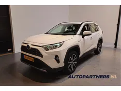 Wit Gebruikt 2021 Toyota RAV4 Active SUV | € 31.950 (Goede deal)