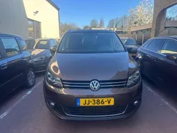 Bruin Gebruikt 2011 VW Touran MPV | € 9.750 (Goede deal)
