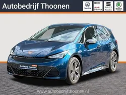Blauw, metallic lak Gebruikt 2021 Cupra Born Hatchback | € 29.900