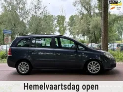 Grijs Gebruikt 2007 Opel Zafira MPV | € 1.149 (Super prijs)