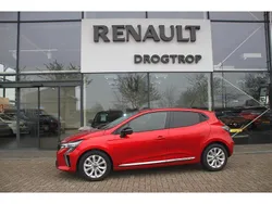 Rouge flamme (rood parelmoer) Gebruikt 2024 Renault Clio V Evolution Hatchback | € 20.625 (Eerlijke prijs)