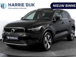 Zwart Gebruikt 2022 Volvo XC40 Inscription SUV | € 34.495 (Goede deal)