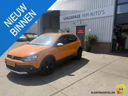 Oranje Gebruikt 2011 VW Polo Cross Hatchback | € 5.950 (Iets duurder)