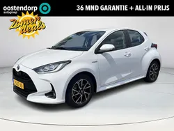 Wit Gebruikt 2021 Toyota Yaris Hybrid Hatchback | € 20.900 (Iets duurder)