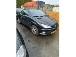 Zwart Gebruikt 2005 Peugeot 206 CC Cabriolet | € 950 (Goede deal)