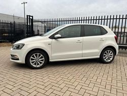 Gebruikt 2015 VW Polo LOUNGE | € 7.999 (Goede deal)