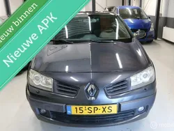 Grijs Gebruikt 2006 Renault Mégane Cabriolet Cabriolet | € 2.650