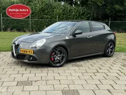 Grijs Gebruikt 2011 Alfa Romeo Giulietta Quadrifoglio Verde Hatchback | € 6.950 (Goede deal)