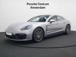 Zilver, metallic lak Gebruikt 2023 Porsche Panamera 4S Sedan | € 109.950 (Goede deal)