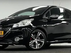 Zwart Gebruikt 2014 Peugeot 208 GTi Hatchback | € 6.995 (Super prijs)