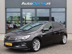 Zwart Gebruikt 2016 Opel Astra Innovation Hatchback | € 12.995 (Eerlijke prijs)