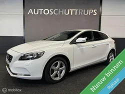 Wit Gebruikt 2013 Volvo V40 Momentum Stationwagen | € 9.949 (Goede deal)