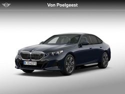 M carbonschwarz metallic (zwart metallic) Nieuw 2025 BMW i5 M Sport Sedan | € 77.857