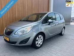 Grijs Gebruikt 2012 Opel Meriva Business Edition MPV | € 2.950