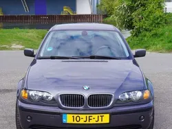 BMW 325