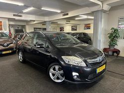 Zwart Gebruikt 2011 Toyota Auris Hatchback | € 8.995 (Eerlijke prijs)