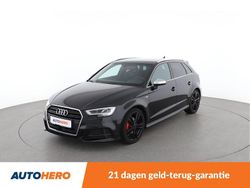 Zwart (metallic) Gebruikt 2016 Audi A3 Sportback Sport Hatchback | € 18.649 (Iets duurder)