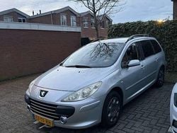 Grijs Gebruikt 2006 Peugeot 307 Stationwagen | € 1.450 (Eerlijke prijs)