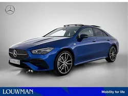 Blauw, metallic lak Nieuw 2025 Mercedes CLA250 Business Sedan | € 53.874