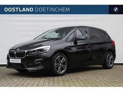 Zwart, metallic lak Gebruikt 2019 BMW 218 Active Tourer Executive MPV | € 20.000 (Eerlijke prijs)