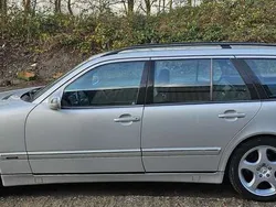 Mercedes E240