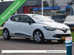 Wit Gebruikt 2014 Renault Clio IV Expression Hatchback | € 4.950 (Eerlijke prijs)