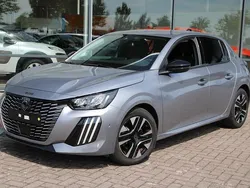 Grijs Gebruikt 2024 Peugeot 208 Allure Hatchback | € 19.900 (Eerlijke prijs)