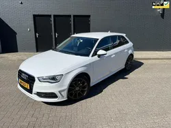 Wit Gebruikt 2016 Audi A3 Sportback S-Line Hatchback | € 10.999 (Eerlijke prijs)