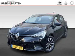 Zwart Gebruikt 2021 Renault Clio V Zen Hatchback | € 12.725 (Goede deal)