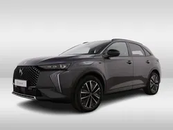 Grijs, metallic lak Gebruikt 2024 DS Automobiles DS7 Crossback SUV | € 46.900 (Eerlijke prijs)