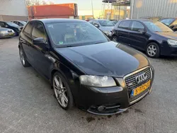 Zwart Gebruikt 2006 Audi A3 Attraction Hatchback | € 1.690