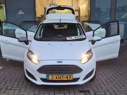 Zwart Gebruikt 2014 Ford Fiesta Style Hatchback | € 6.250 (Eerlijke prijs)
