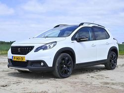 Wit Gebruikt 2019 Peugeot 2008 GT-line SUV | € 16.950 (Eerlijke prijs)