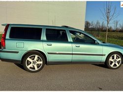 Groen (metallic) Gebruikt 2003 Volvo V70 Stationwagen | € 21.950
