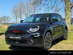 Zwart Nieuw 2025 Fiat 600E Urban SUV | € 29.445 (Super prijs)