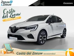 Blanc glacier Gebruikt 2023 Renault Clio V Evolution Hatchback | € 16.940 (Goede deal)