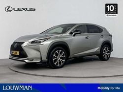 Grijs Gebruikt 2017 Lexus NX300h Luxury Line SUV | € 31.700 (Eerlijke prijs)