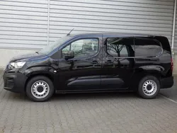 Zwart Gebruikt 2023 Fiat e-Doblò L2 50 kWh MPV | € 24.450 (Eerlijke prijs)