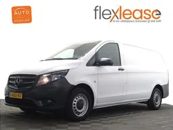 Wit metallic Gebruikt 2018 Mercedes Vito MPV | € 14.900 (Super prijs)