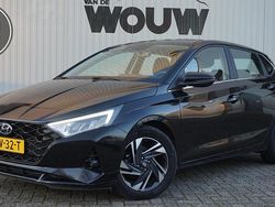 Zwart Gebruikt 2022 Hyundai i20 Comfort Hatchback | € 19.695 (Eerlijke prijs)