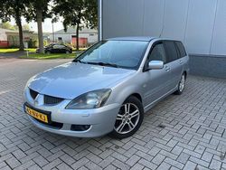 Grijs Gebruikt 2004 Mitsubishi Lancer Stationwagen | € 1.499 (Eerlijke prijs)