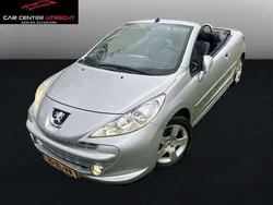 Grijs, metallic lak Gebruikt 2007 Peugeot 207 CC Sport Cabriolet | € 4.850 (Iets duurder)