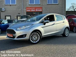 Zilver, metallic lak Gebruikt 2014 Ford Fiesta Titanium X Hatchback | € 7.445 (Goede deal)