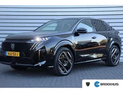 Zwart, metallic lak Gebruikt 2025 Peugeot e-3008 Avantage SUV | € 42.900 (Goede deal)